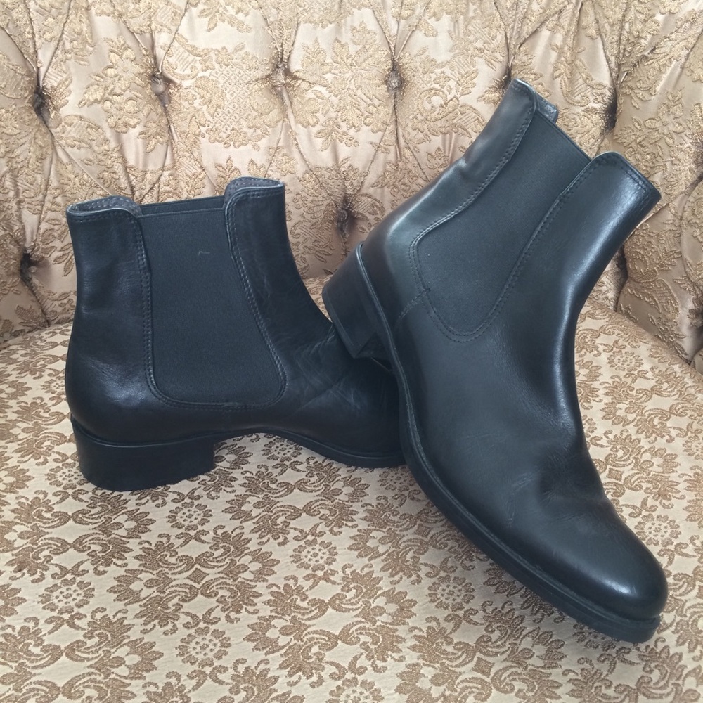 Browns Chelsea boots size 7